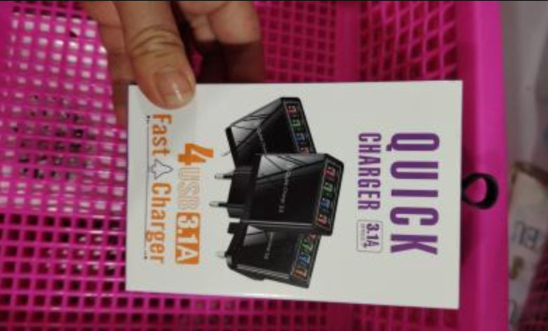 Cargador USB Quick Charge 3.0 de 4 Puertos — imagen de producto 16